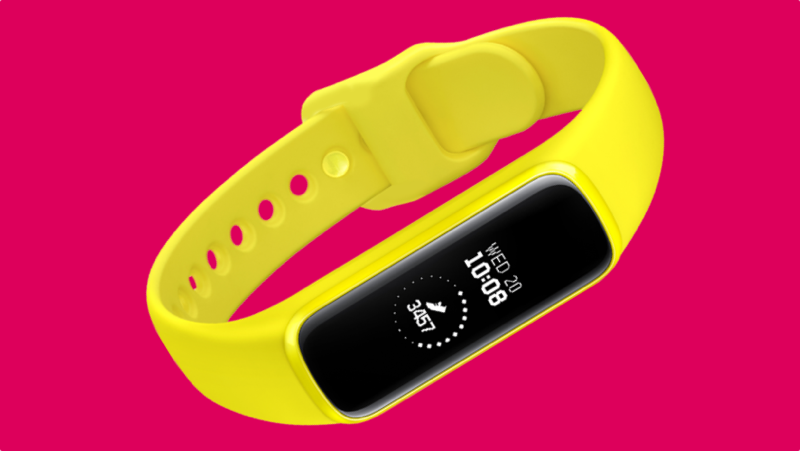 samsung fit e cena